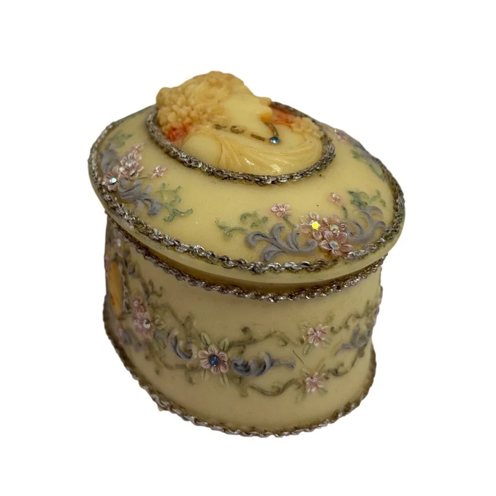 Cameo Floral Resin Trinket Box Rhinestone Accents Cream Jewelry Case Vintage